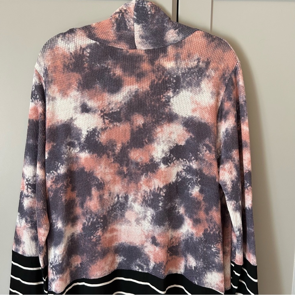 Lightweight Long Sleeve Women's Cardigan, Pockets, Open Front Made in the USA - Picture 6 of 8